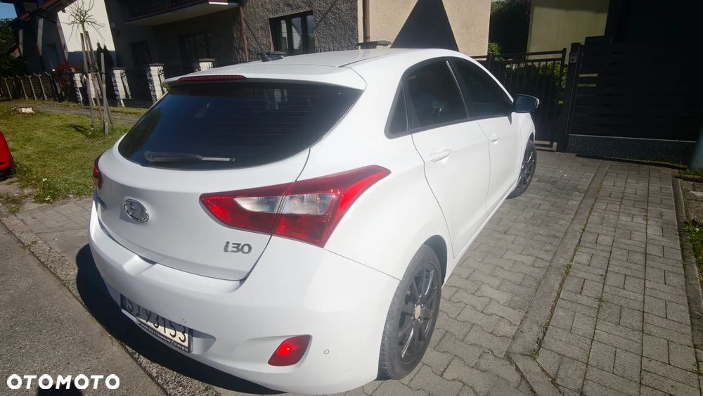 Hyundai i30 1.6 CRDi BlueDrive Comfort - 22