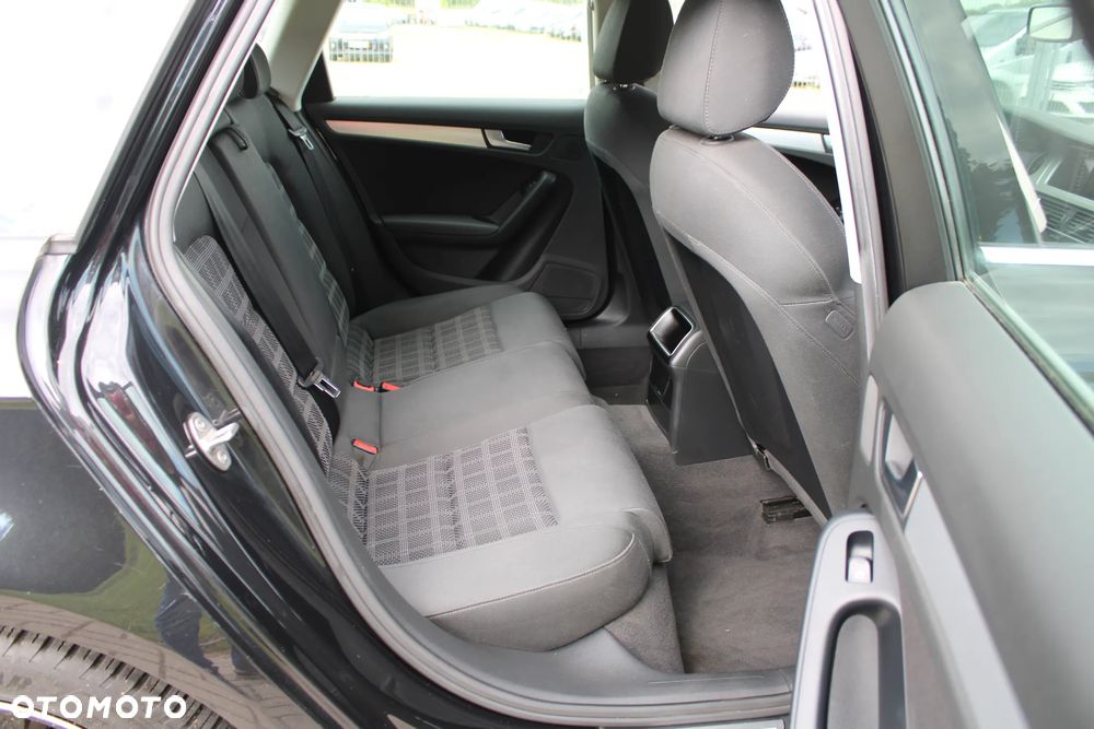 Audi A4 - 32
