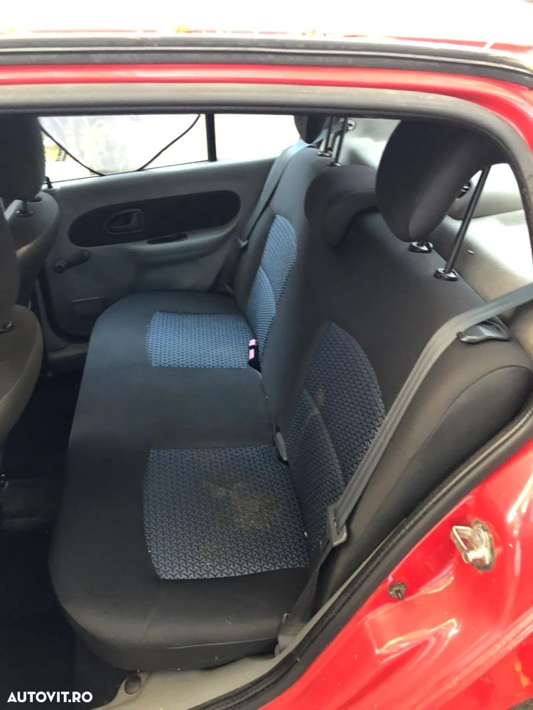Dezmembrez Renault Clio Symbol 2007 rosu 1.4 benzina OV727 - 7