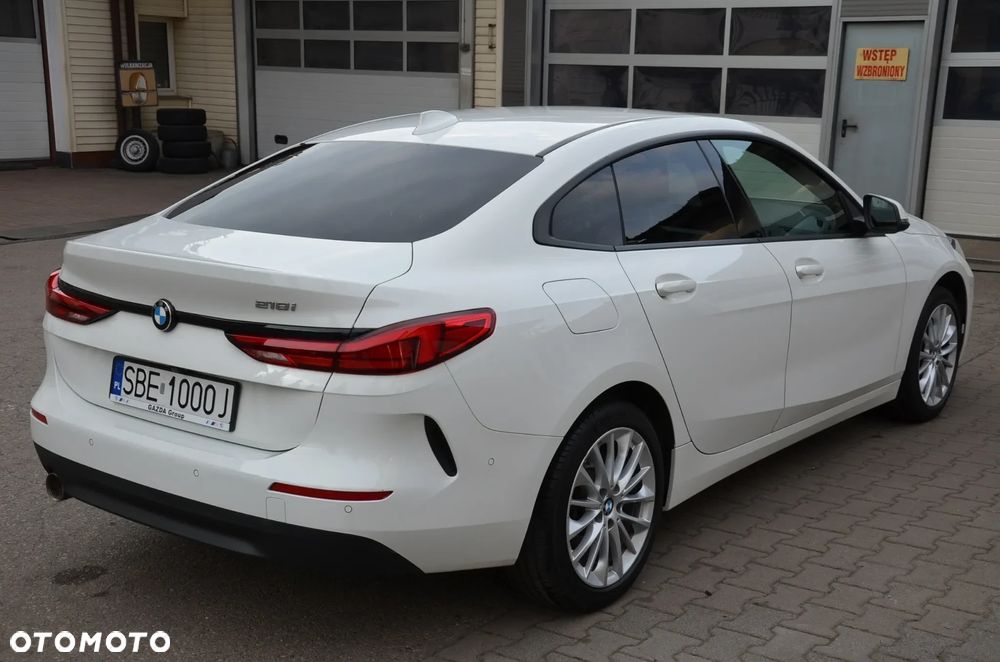 BMW Seria 2 218i Sport Line - 3