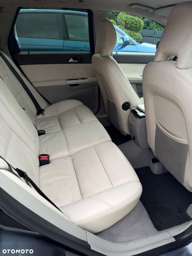 Volvo V50 - 20