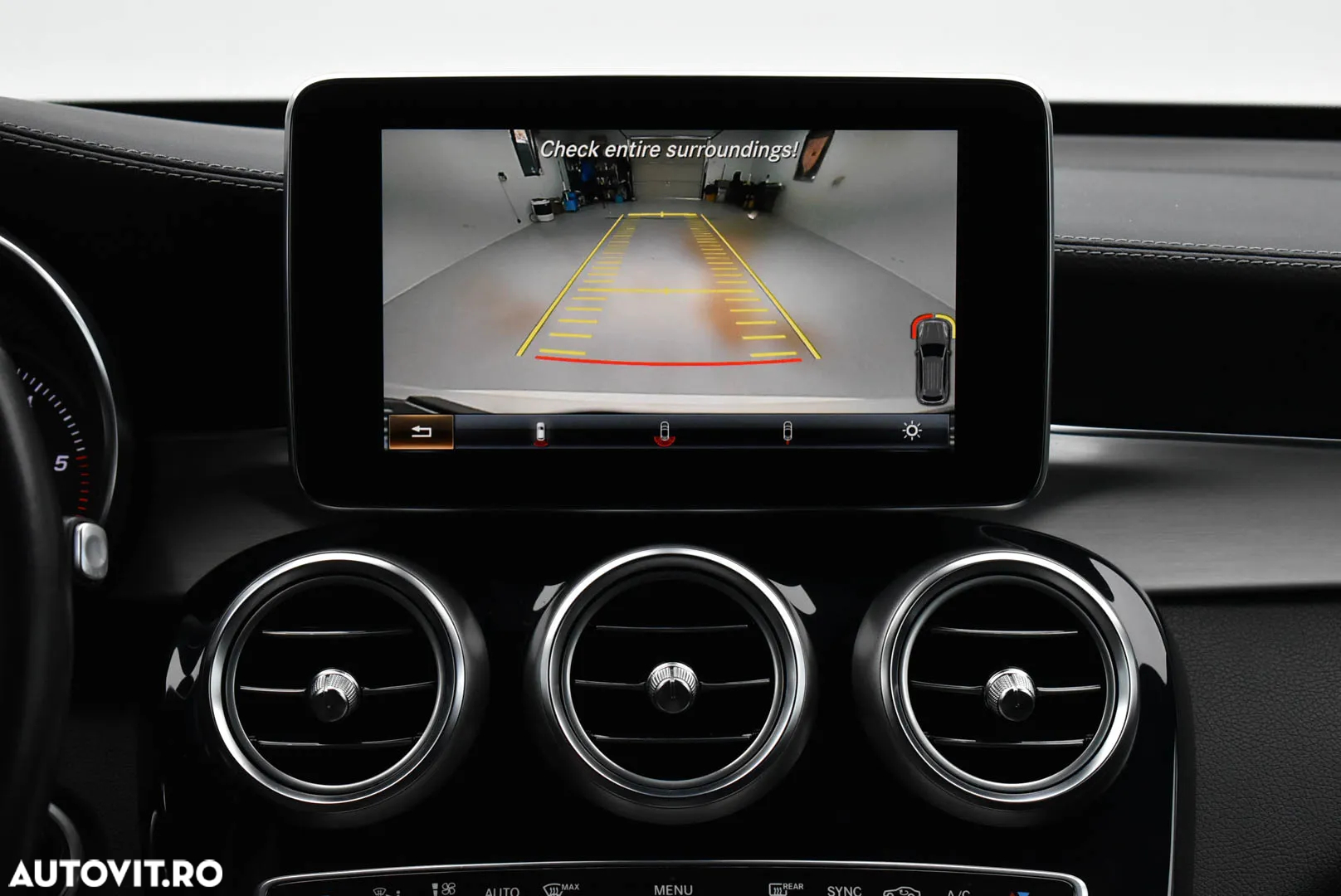 Mercedes-Benz GLC 250 d 4MATIC - 32