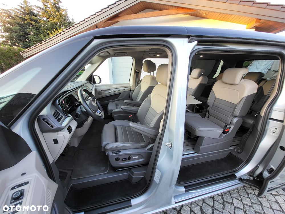Volkswagen Multivan - 27