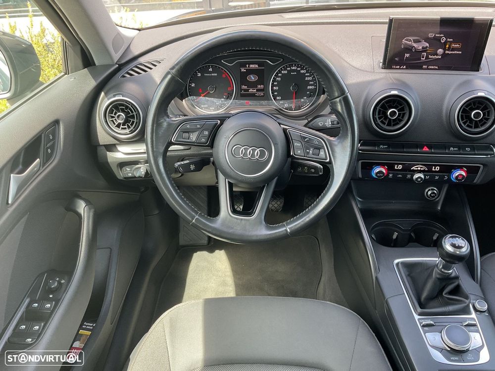 Audi A3 Sportback 30 TDI - 27