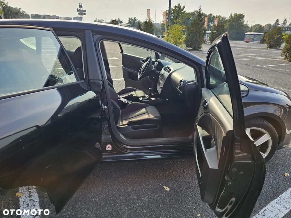 Seat Leon 2.0 TDI Reference - 9