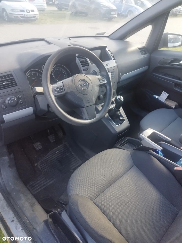 Opel Zafira 1.9 CDTI Cosmo - 7