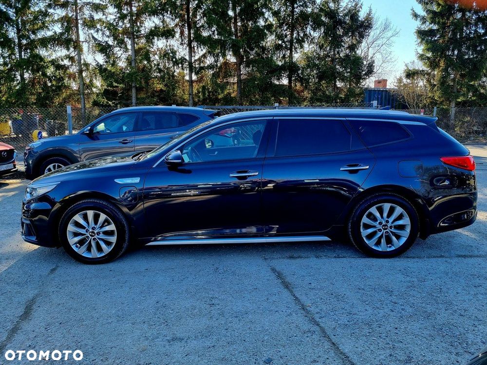 Kia Optima - 8