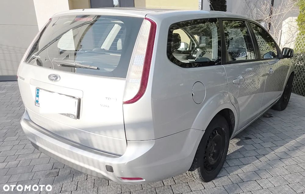 Ford Focus - 4