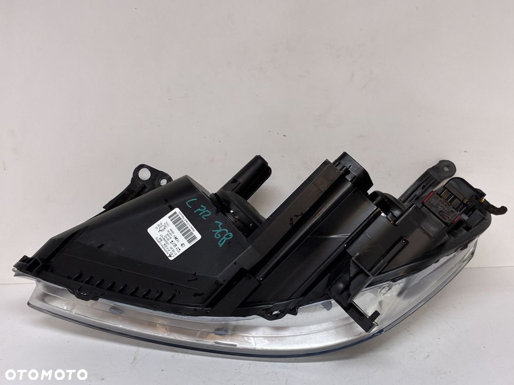 OPEL ZAFIRA B LAMPA PRZÓD PRZEDNIA PRAWA  EU 0301214208 93192444 13260845 - 13