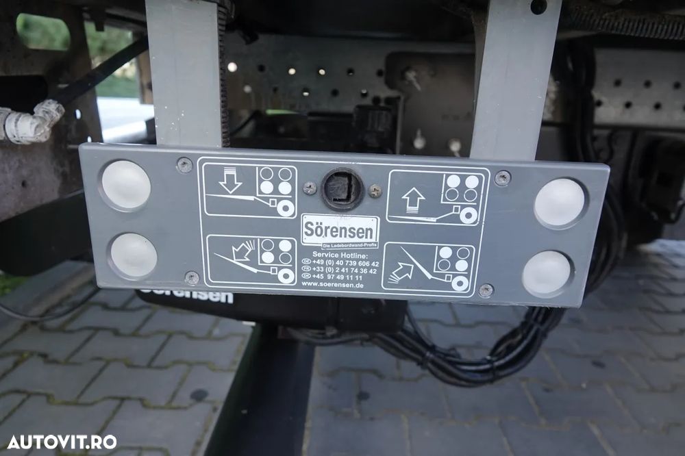 Iveco DAILY 35-160 / 3.0 D / 4.3 M CONTAINER / 750 kg LIFT / TWIN GVWR: 3500 KG / 2021 / IMPORTAT - 19