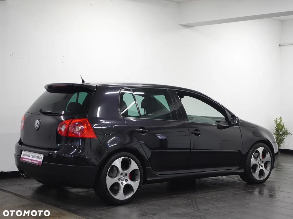 Volkswagen Golf - 9