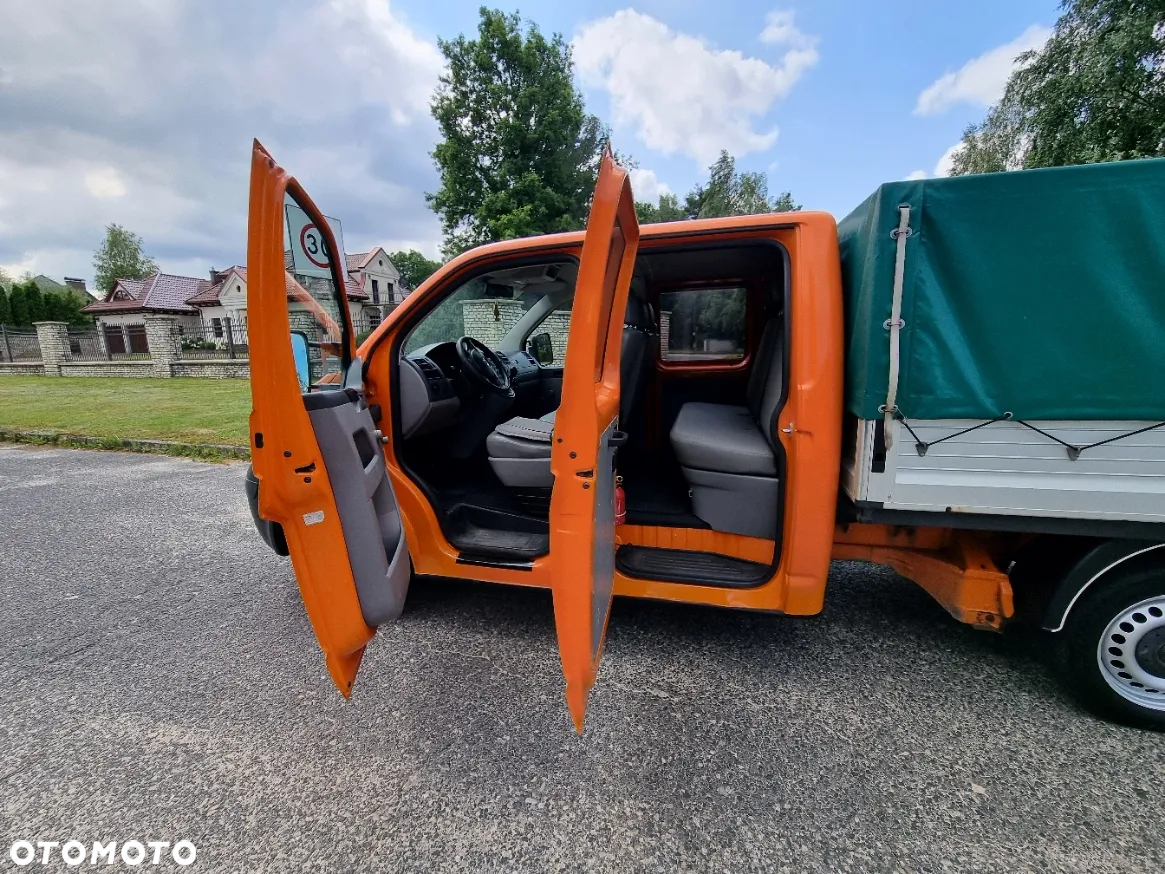 Volkswagen T5 - 15