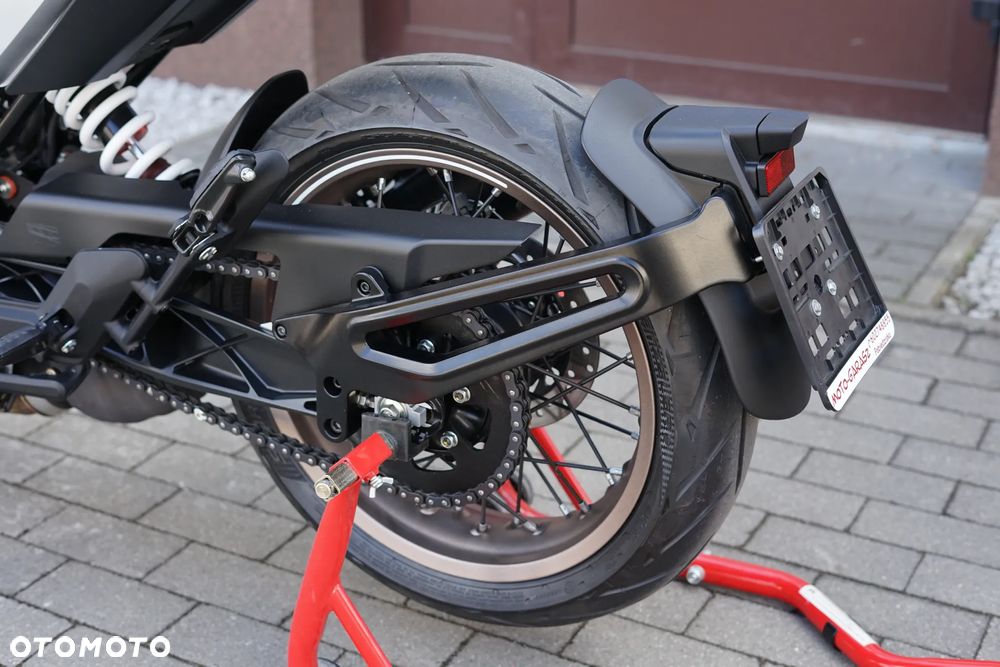 Husqvarna Vitpilen - 28