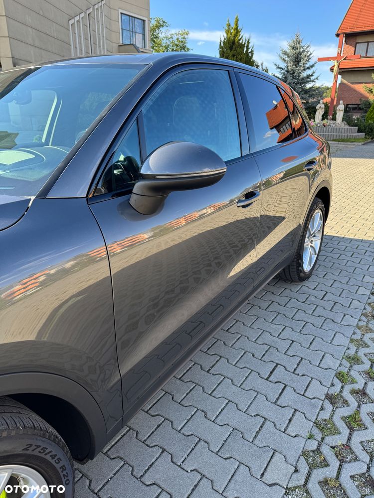 Porsche Cayenne - 18