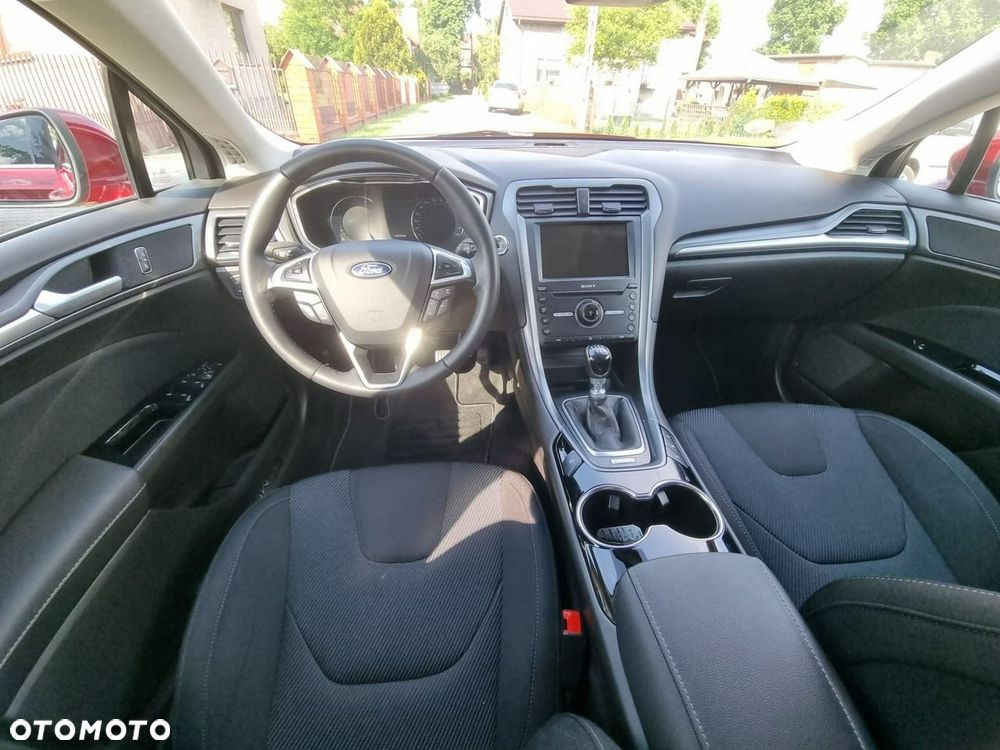 Ford Mondeo - 14