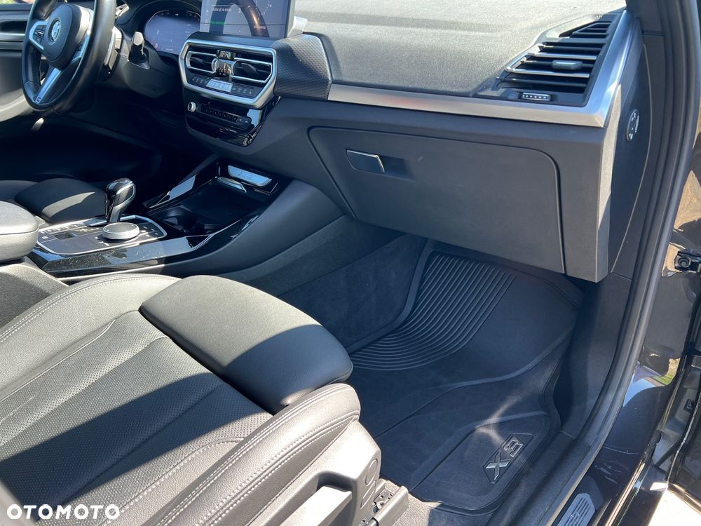 BMW X3 xDrive20d mHEV sport - 25