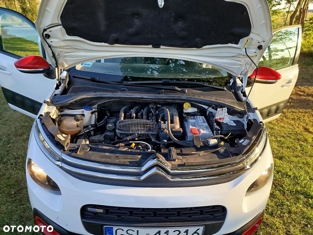 Citroën C3 1.2 PureTech Shine - 19