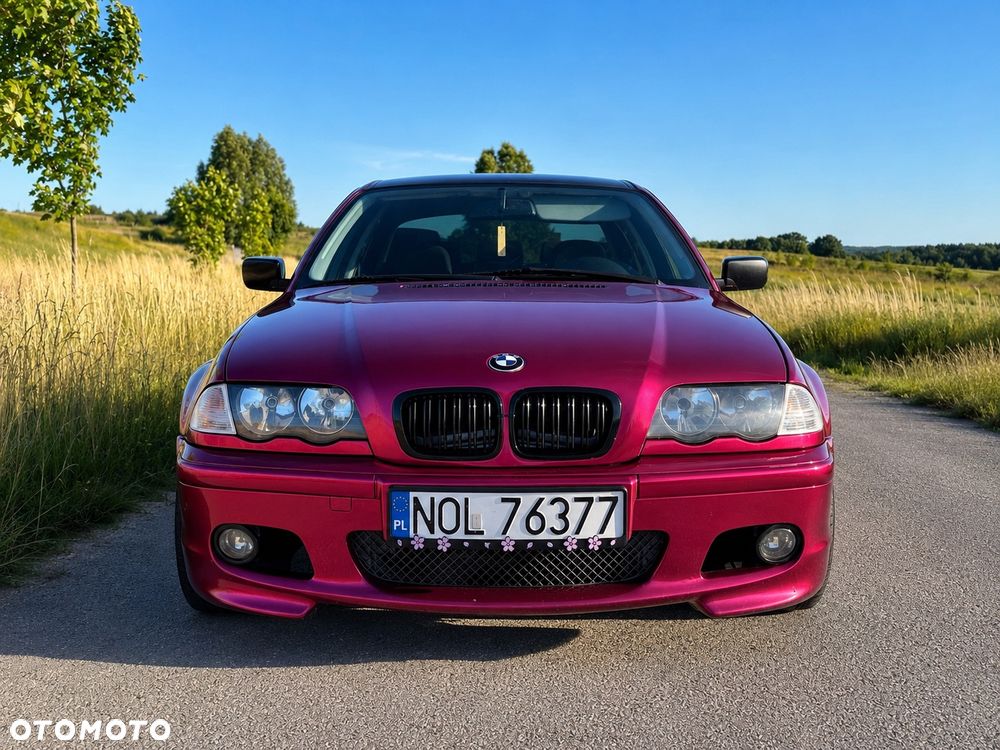 BMW Seria 3 320i - 5