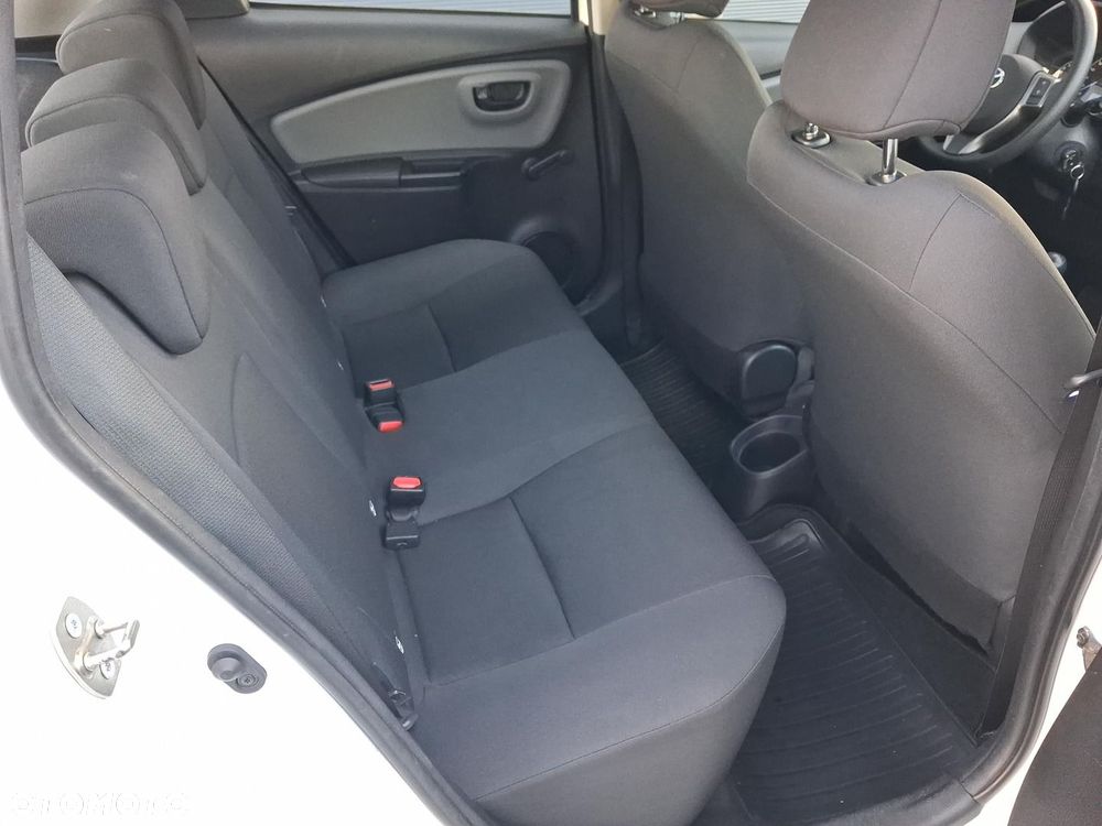 Toyota Yaris - 11