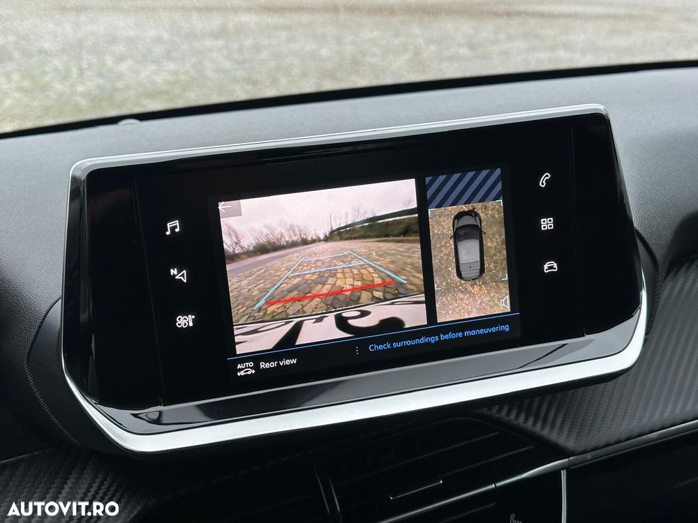 Peugeot 208 1.2 L PureTech STT Allure - 23