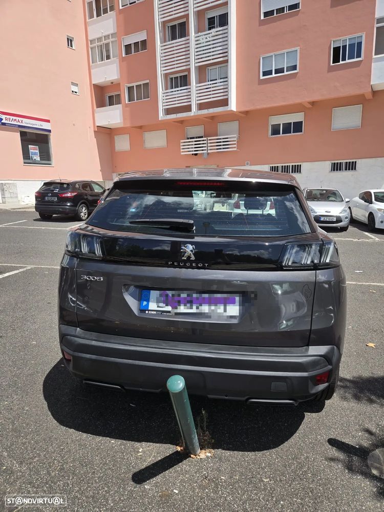 Peugeot 3008 BlueHDi 130 Stop & Start EAT8 Allure - 4