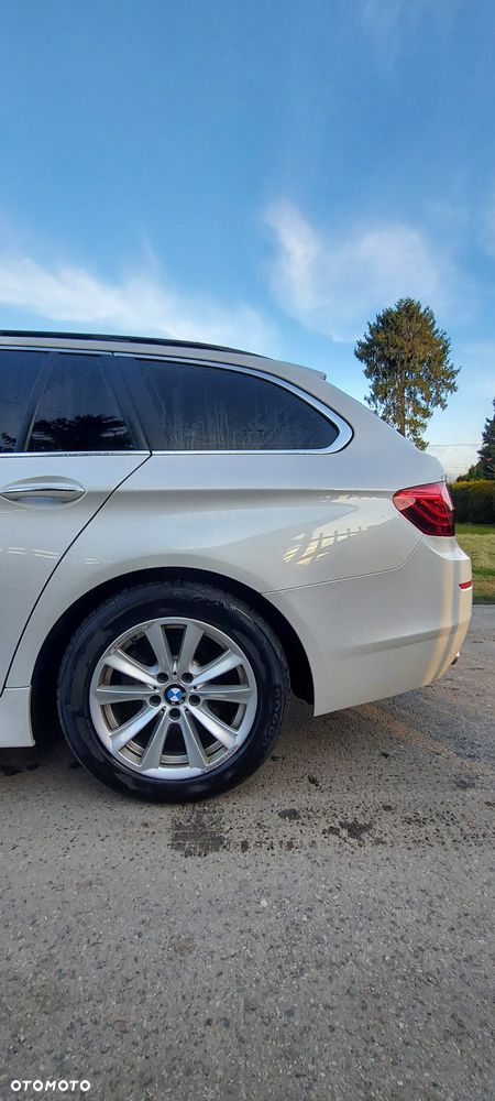 BMW Seria 5 530d xDrive - 5