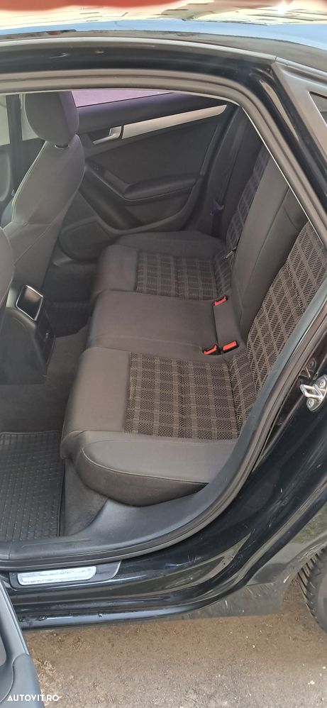 Audi A4 2.0 TDI B8 - 6