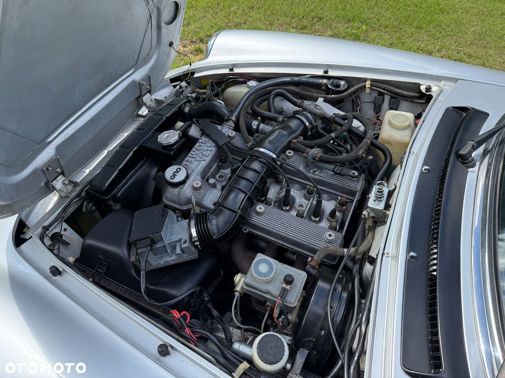 Alfa Romeo Spider 2.0 - 24