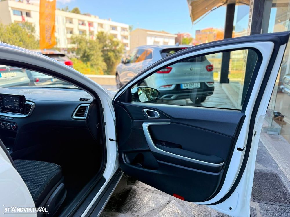 Kia XCeed 1.0 T-GDI Dynamic - 16