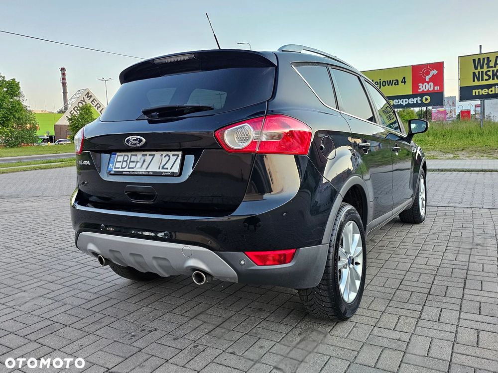 Ford Kuga 2.0 TDCi FWD Titanium - 28