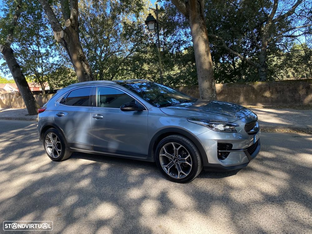 Kia XCeed 1.6 CRDi Tech+SRF - 6