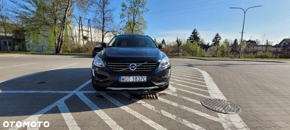 Volvo XC 60 T5 Drive-E Ocean Race - 7