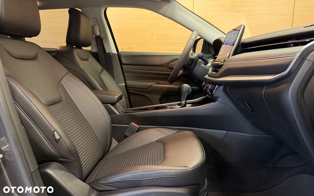 Jeep Compass - 9