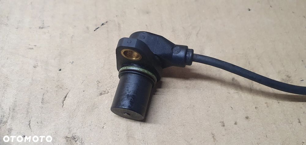 Czujnik położenia wału VW Passat B6 2.0 FSI 06A906433K - 2