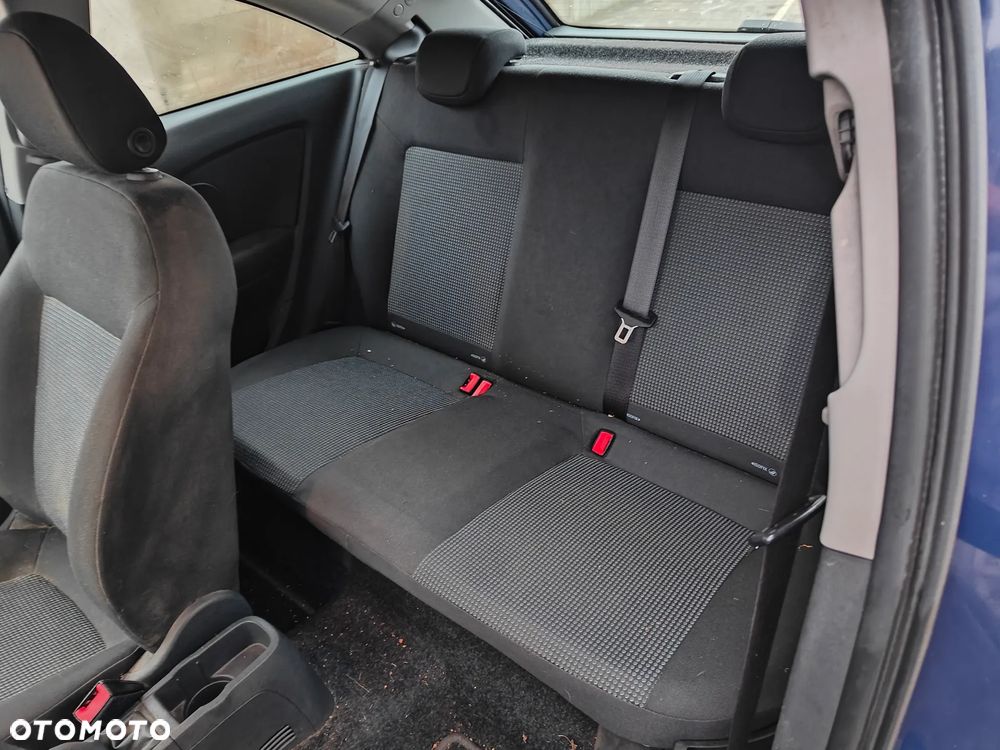 Opel Corsa 1.2 16V Energy - 11