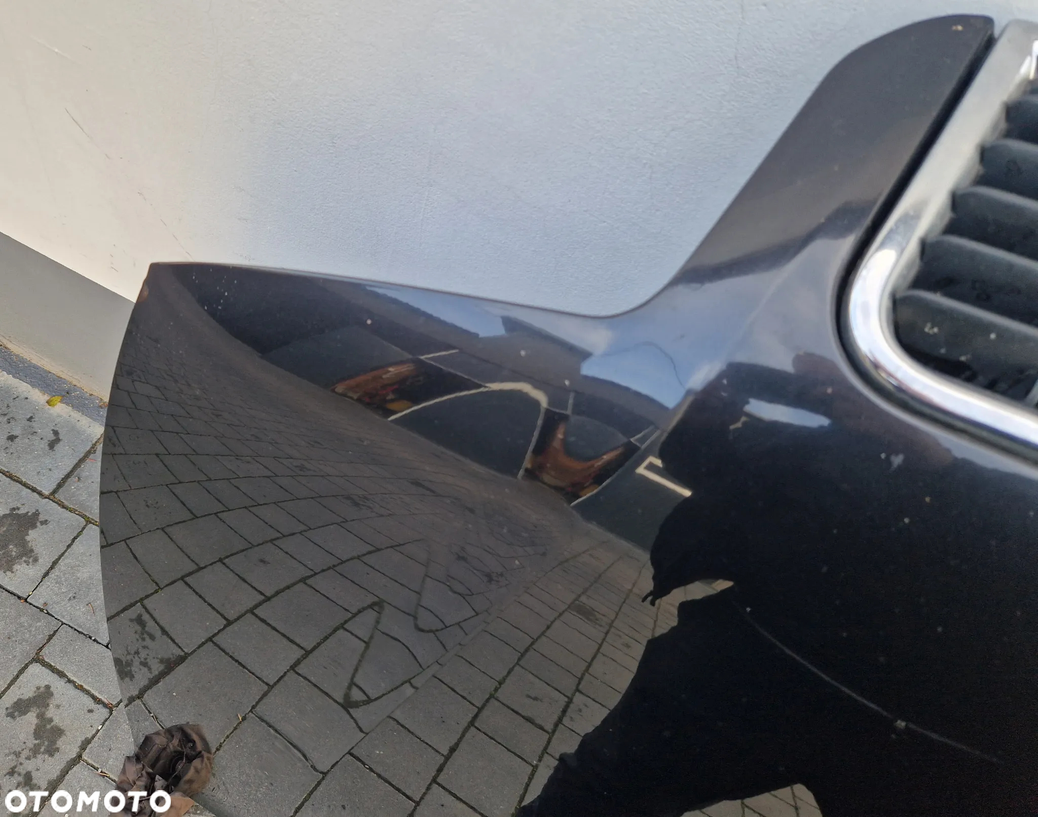 MASKA Z GRILLEM AUDI A4 B6 LZ9W - 4