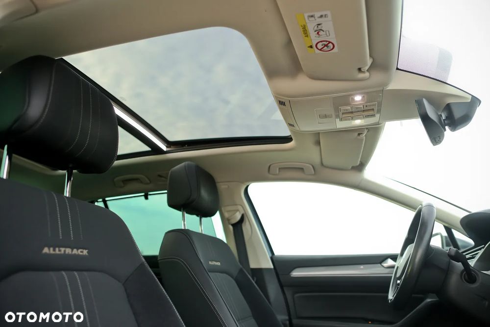 Volkswagen Passat Alltrack - 23