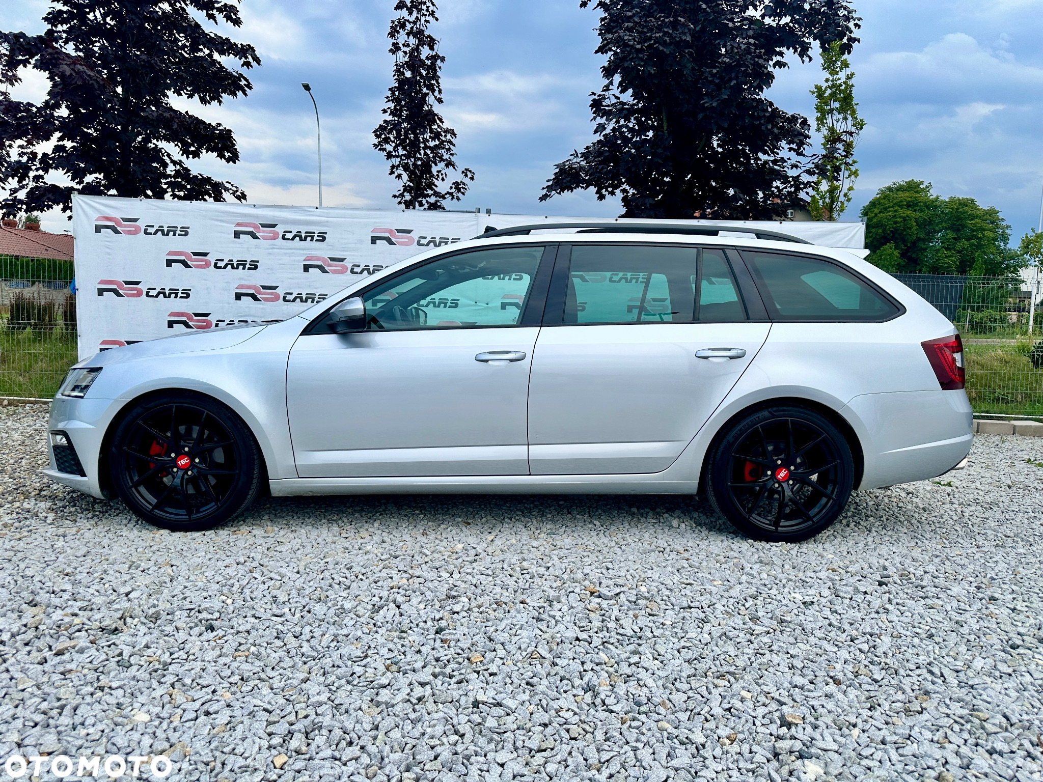 Skoda Octavia Combi 2.0 TDI DSG RS - 4