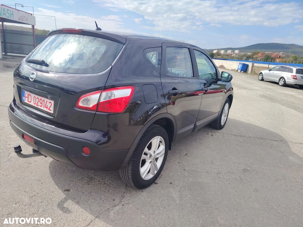 Nissan Qashqai 2.0 dCi DPF acenta - 4