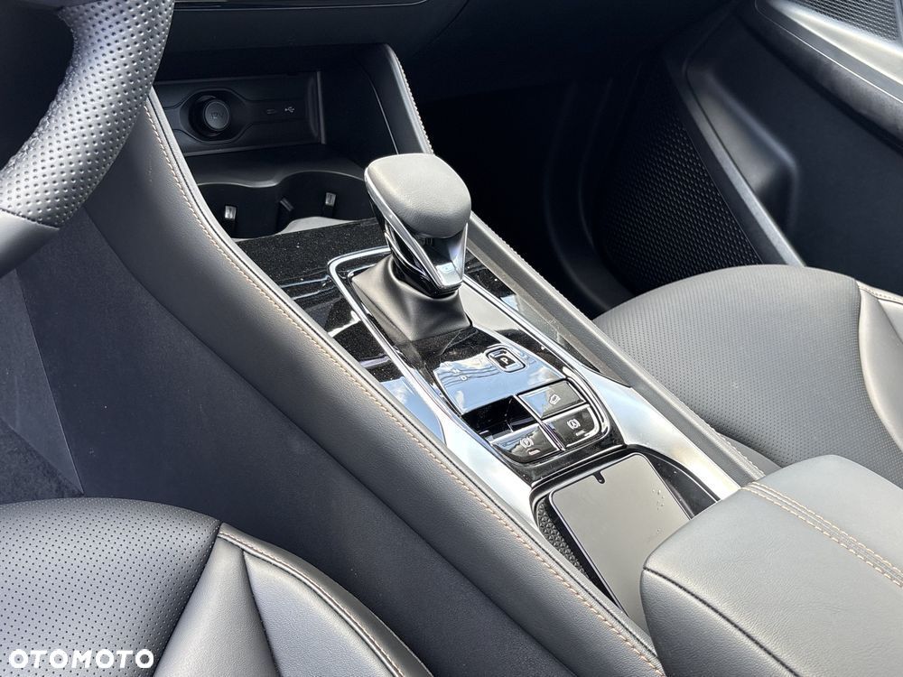 MG HS 1.5T HEV+ Exclusive - 20