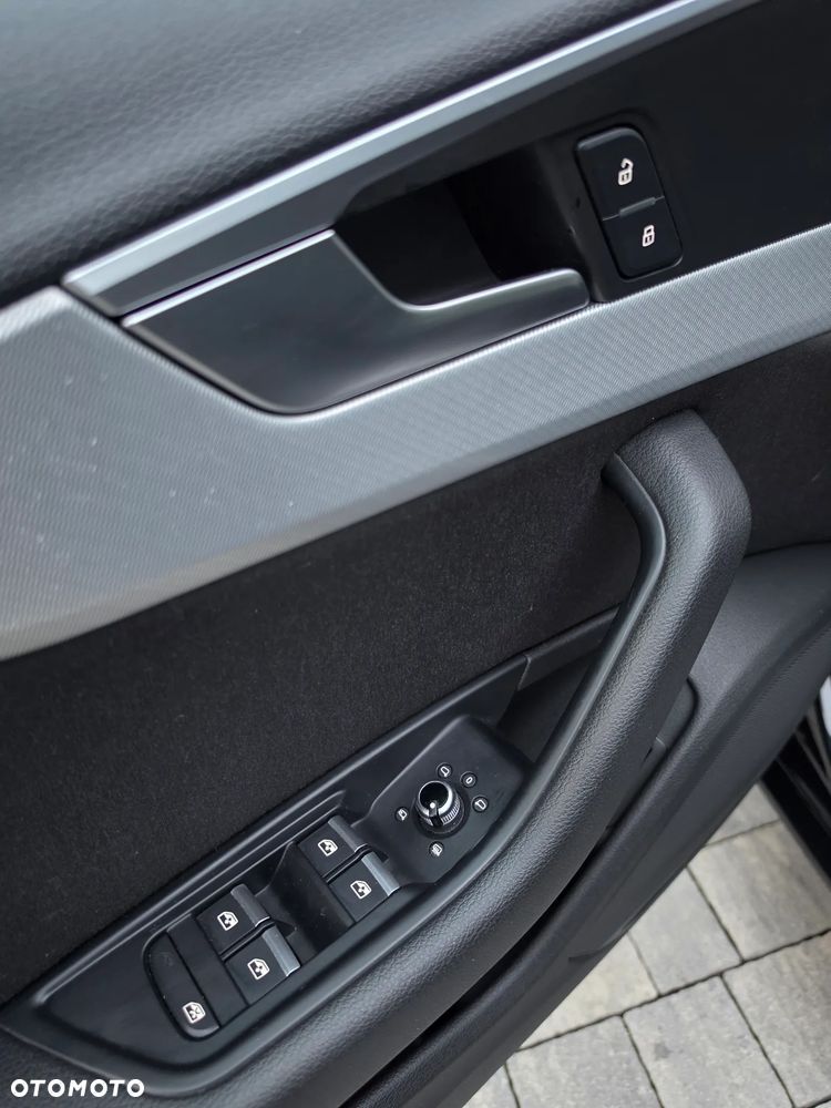 Audi A4 Limousine - 40