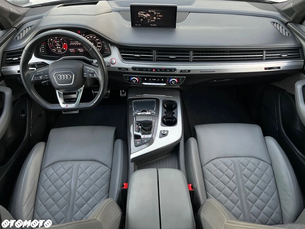Audi SQ7 - 8
