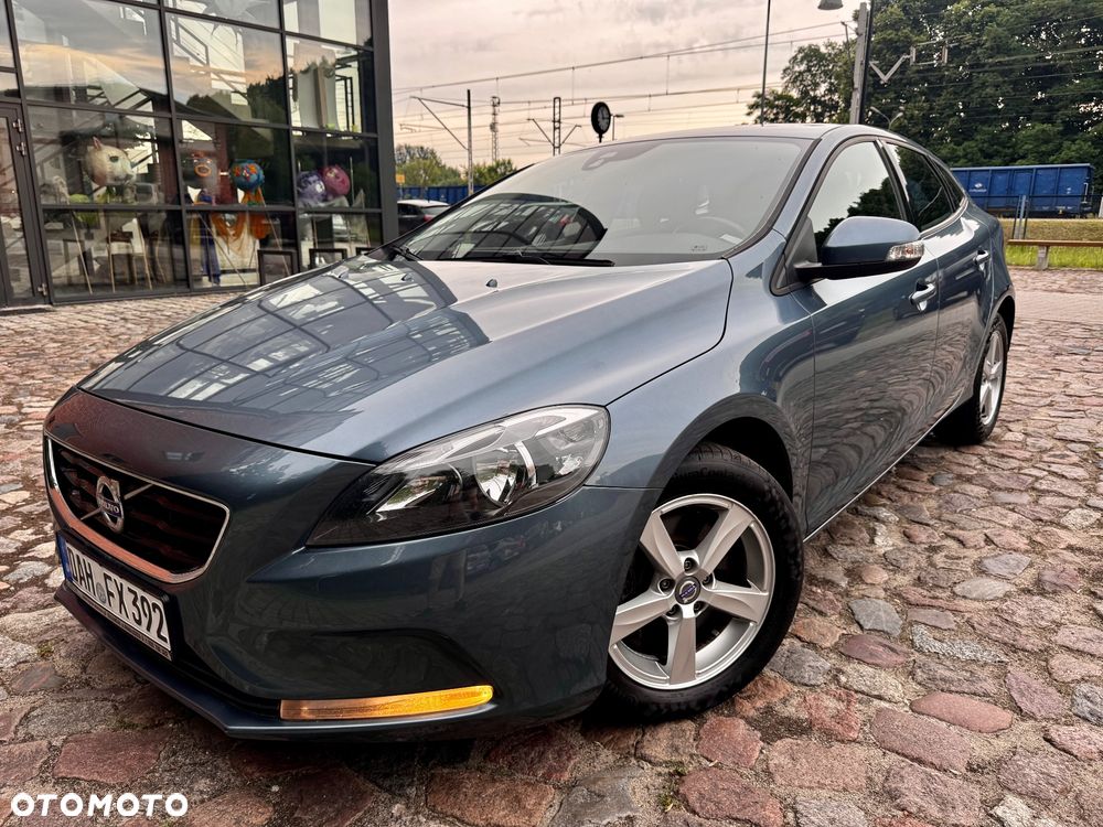 Volvo V40 T3 Kinetic - 1