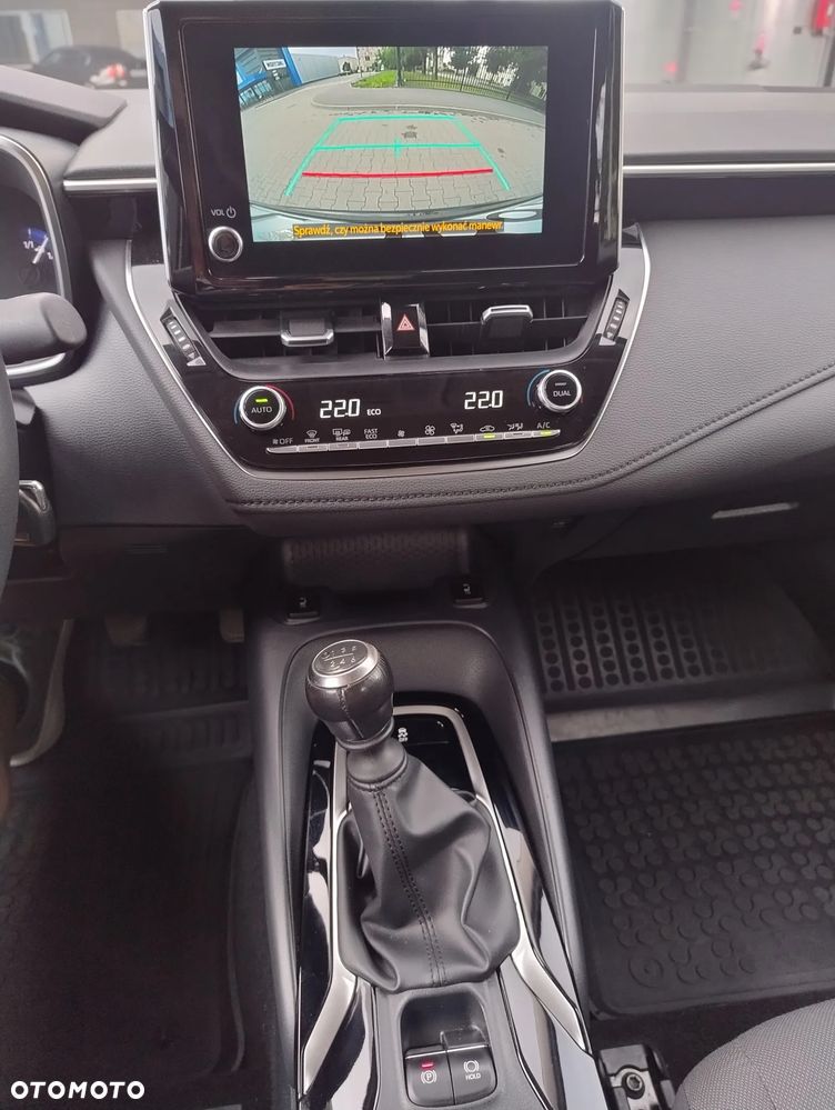 Toyota Corolla 1.5 Comfort - 16