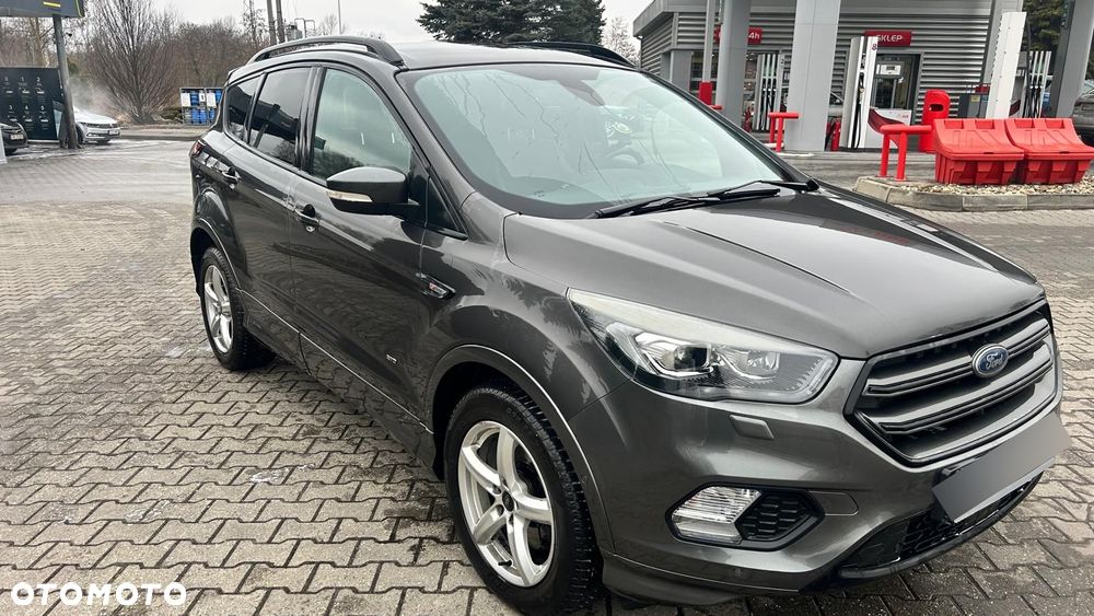 Ford Kuga 1.5 EcoBoost 4WD Titanium - 4