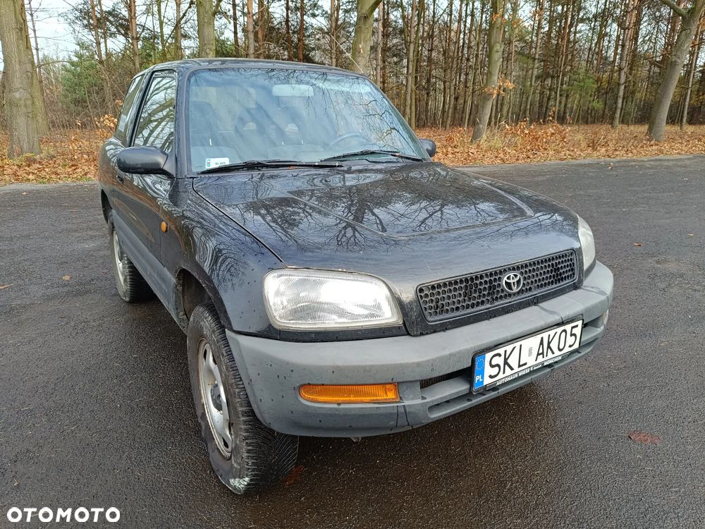 Toyota RAV4 2.0 - 3