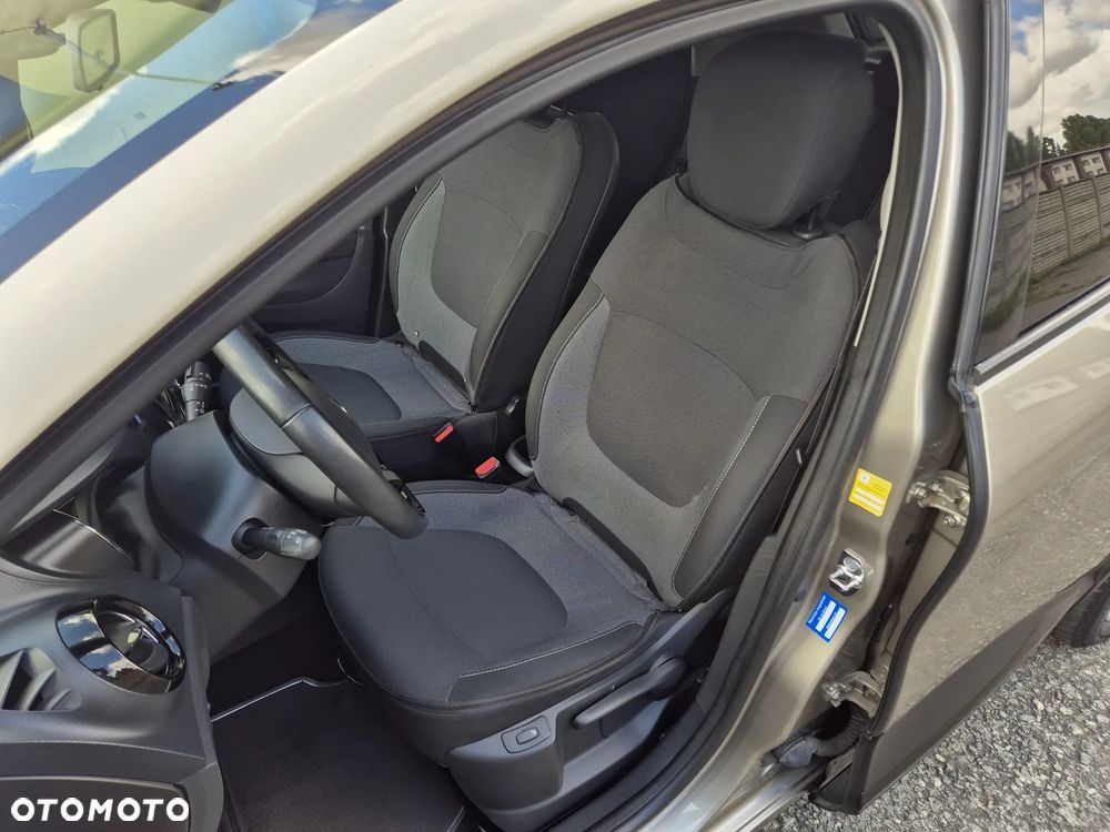 Renault Captur - 11
