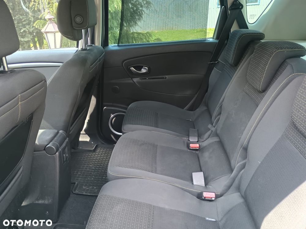 Renault Scenic dCi 130 FAP Luxe - 16