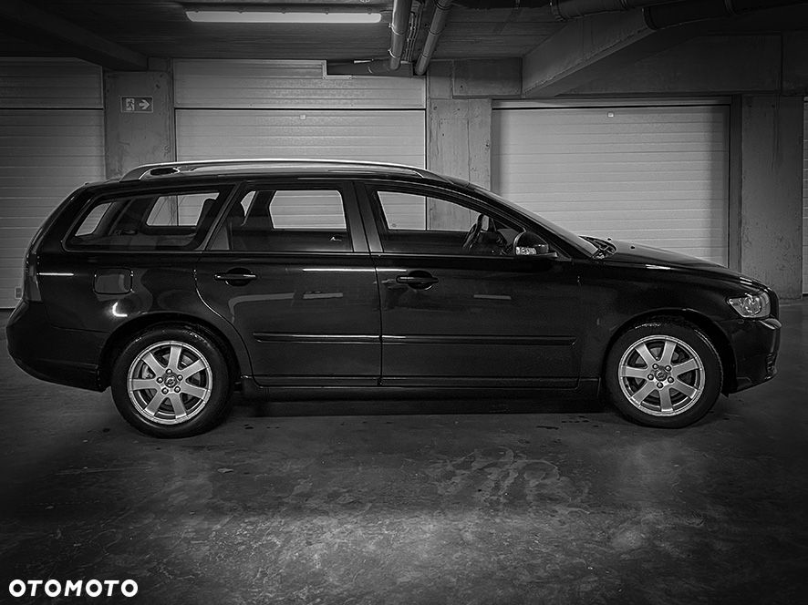 Volvo V50 DPF DRIVe Momentum - 38