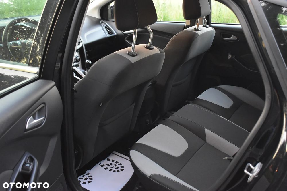 Ford Focus 1.0 EcoBoost Titanium - 22